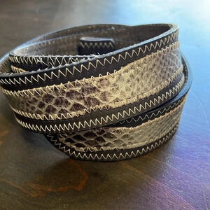 Enmon Metallic Leather Belt Texured M Gray Brown Silver Vintage Snake Print